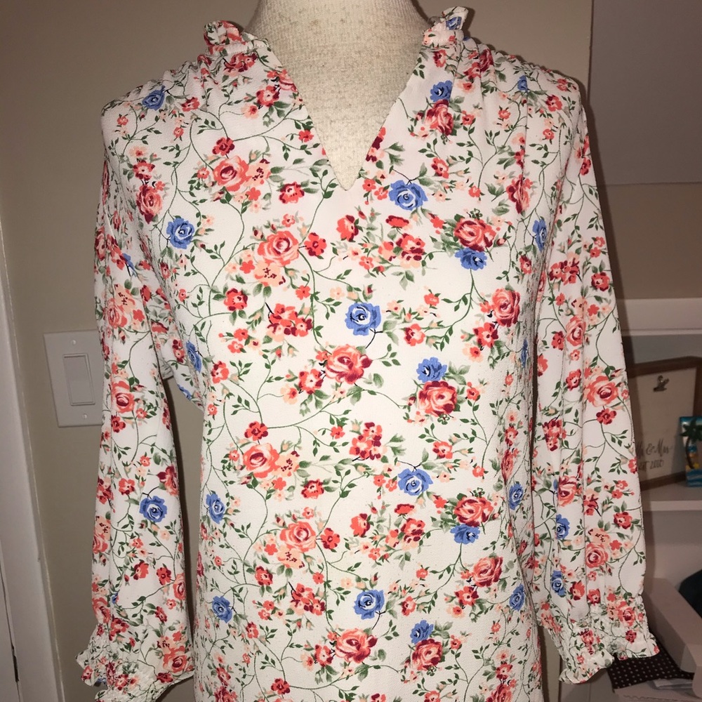 Floral top
